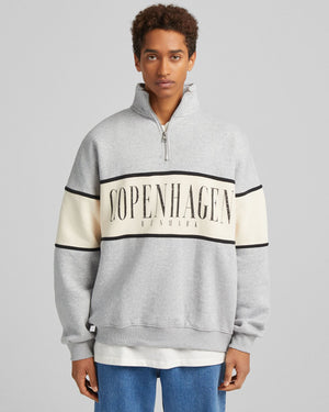 Bershka Printed sweatshirt with zipper